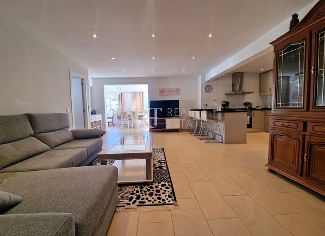 9 bedroom Villa for sale in Albir, Alfaz del Pi / L'Alfàs del Pi with pool garage - € 750,000 (Ref: 8591866)