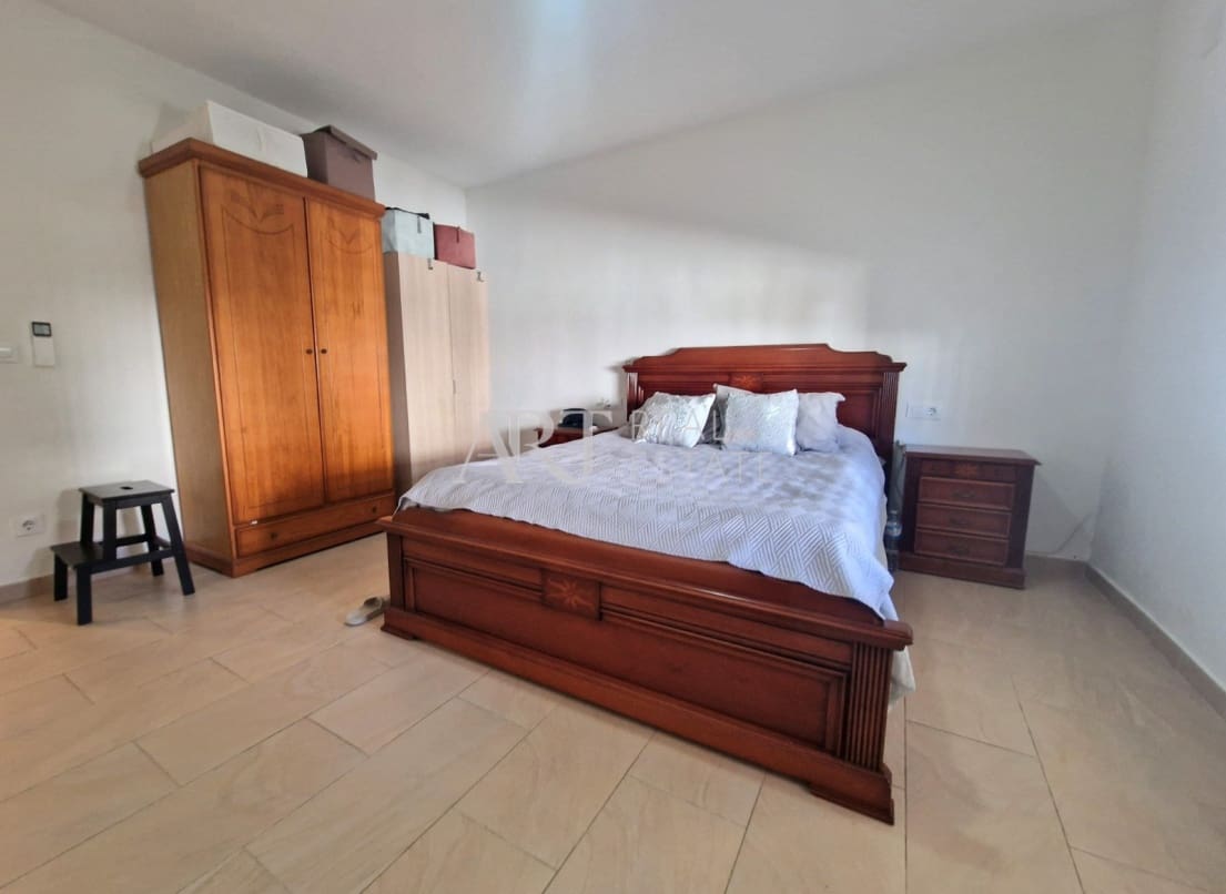 9 bedroom Villa for sale in Albir with pool garage - € 750,000 (Ref: 8591866)