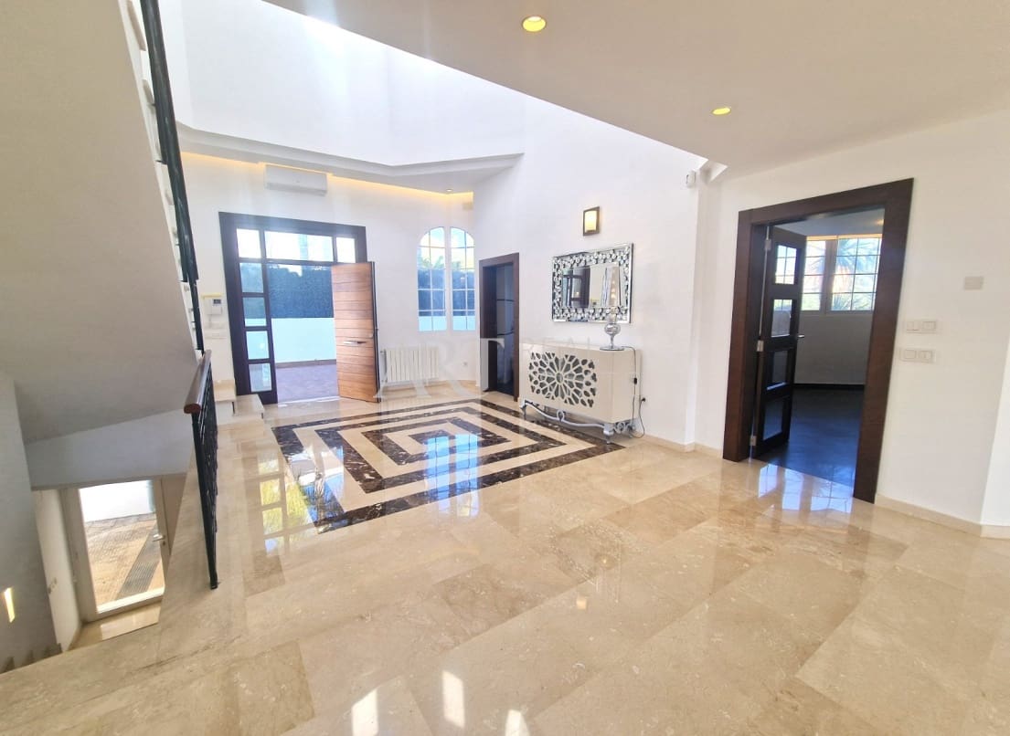 5 chambre Villa/Maison à vendre à Alfaz del Pi / L'Alfas del Pi avec piscine garage - 1 600 000 € (Ref: 8677105)