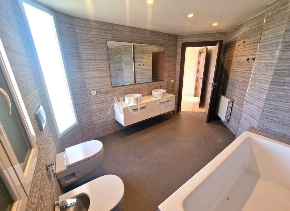 5 chambre Villa/Maison à vendre à Alfaz del Pi / L'Alfas del Pi avec piscine garage - 1 600 000 € (Ref: 8677105)