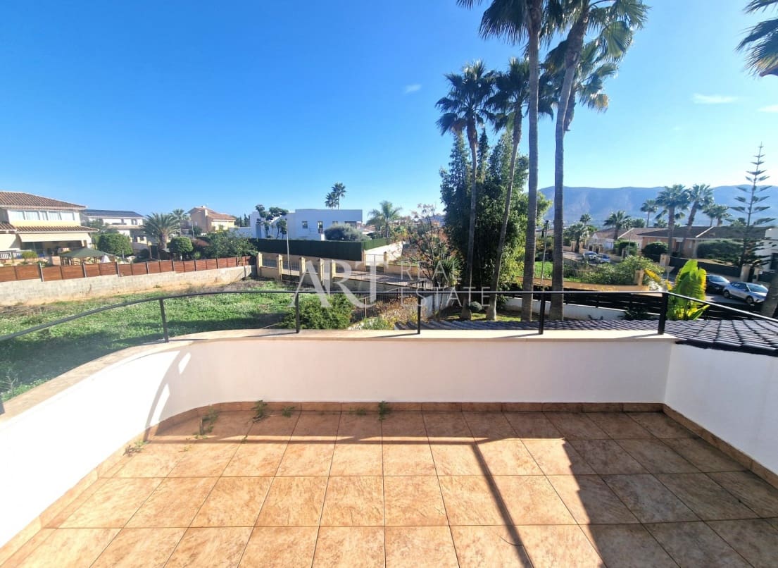 5 chambre Villa/Maison à vendre à Alfaz del Pi / L'Alfas del Pi avec piscine garage - 1 600 000 € (Ref: 8677105)