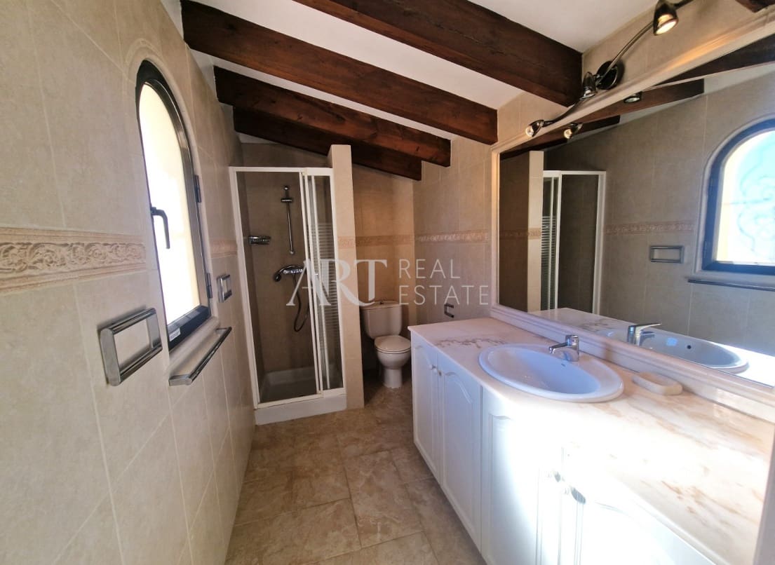 3 bedroom Villa for sale in Altea with pool garage - € 519,000 (Ref: 8685544)