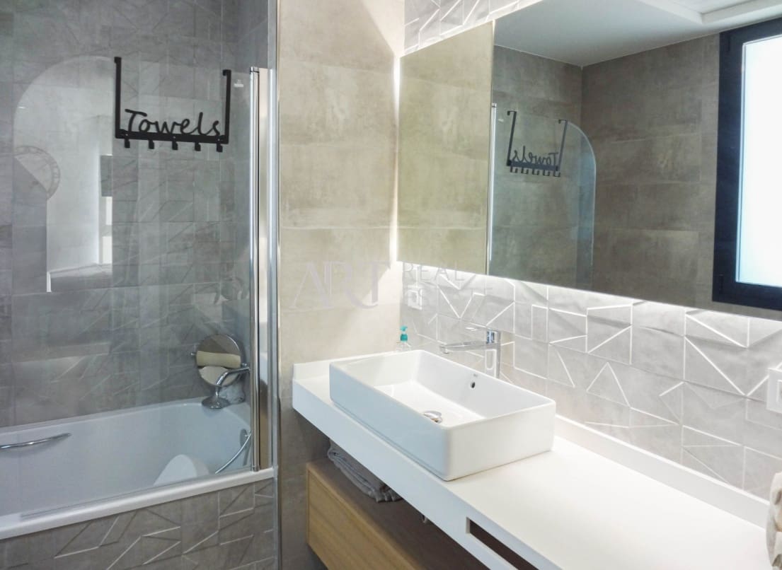 4 soveværelse Villa til salg i Finestrat med swimmingpool - € 795.000 (Ref: 8716880)