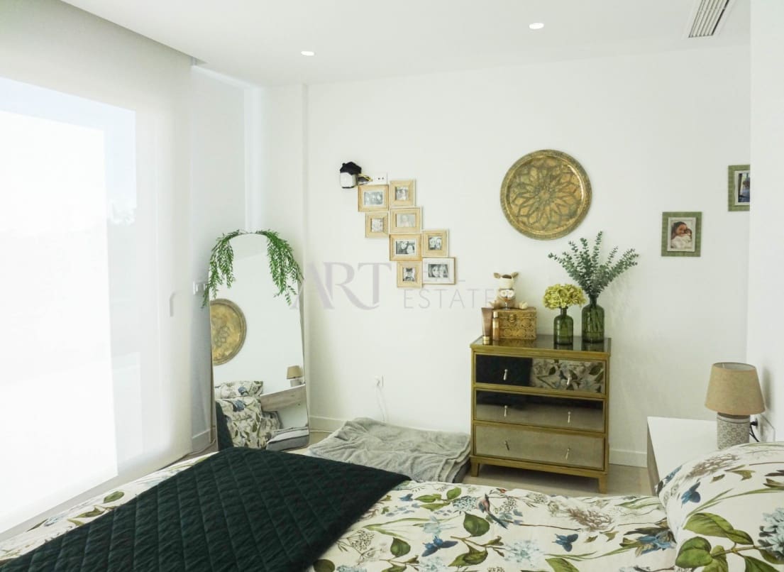 4 soveværelse Villa til salg i Finestrat med swimmingpool - € 795.000 (Ref: 8716880)