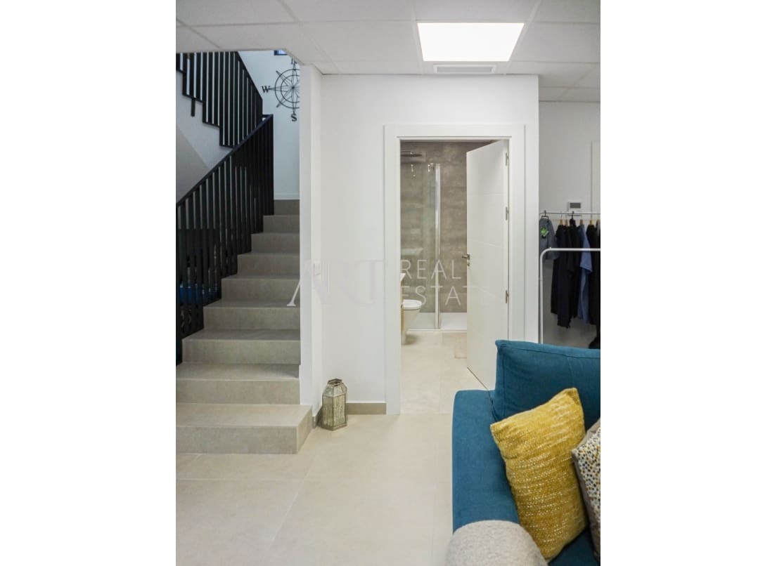 4 soveværelse Villa til salg i Finestrat med swimmingpool - € 795.000 (Ref: 8716880)