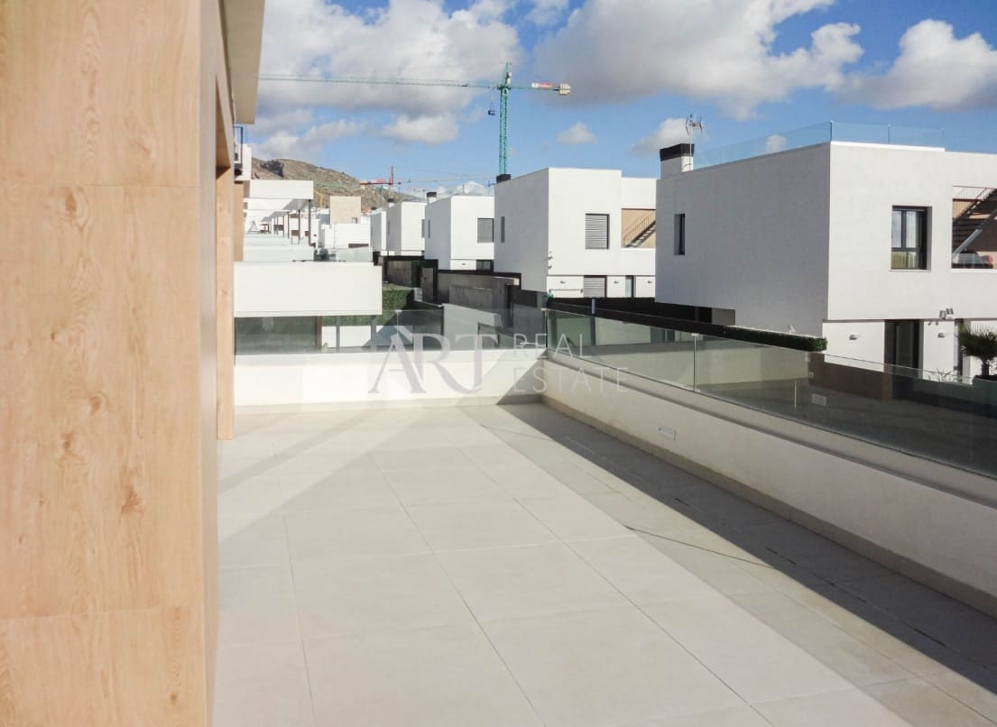 4 soveværelse Villa til salg i Finestrat med swimmingpool - € 795.000 (Ref: 8716880)