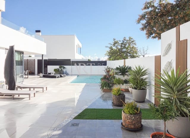 4 quarto Moradia para venda em Finestrat Pueblo, Finestrat com piscina - 795 000 € (Ref: 8716880)