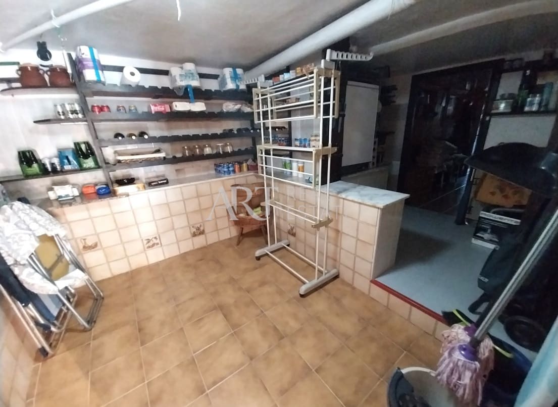 6 quarto Moradia para venda em La Nucia com piscina - 594 000 € (Ref: 8743844)