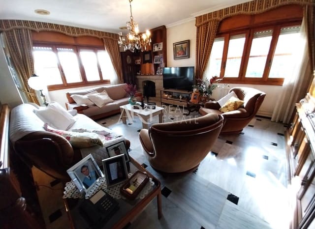 6 quarto Moradia para venda em Coloma  , La Nucia com piscina - 594 000 € (Ref: 8743844)