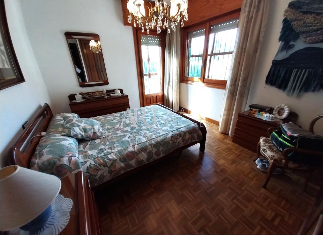 6 quarto Moradia para venda em La Nucia com piscina - 594 000 € (Ref: 8743844)