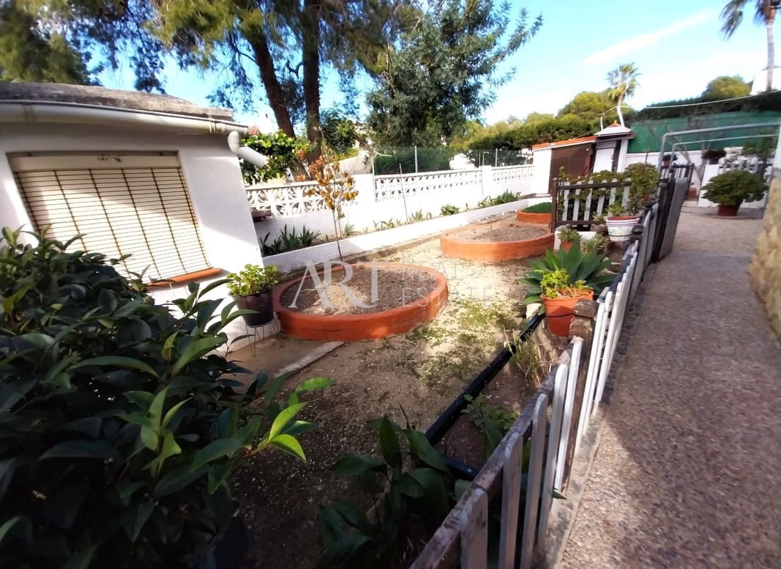 6 quarto Moradia para venda em La Nucia com piscina - 594 000 € (Ref: 8743844)