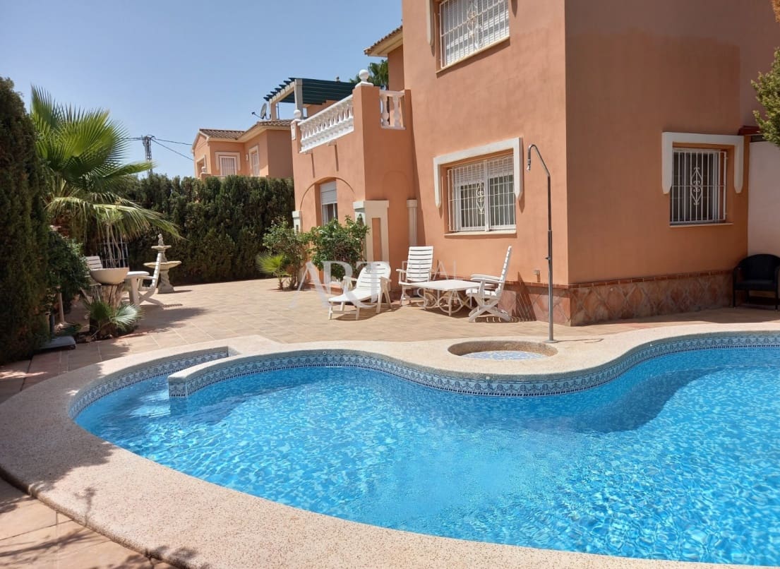 4 chambre Villa/Maison à vendre à Albir avec piscine garage - 665 000 € (Ref: 8774145)