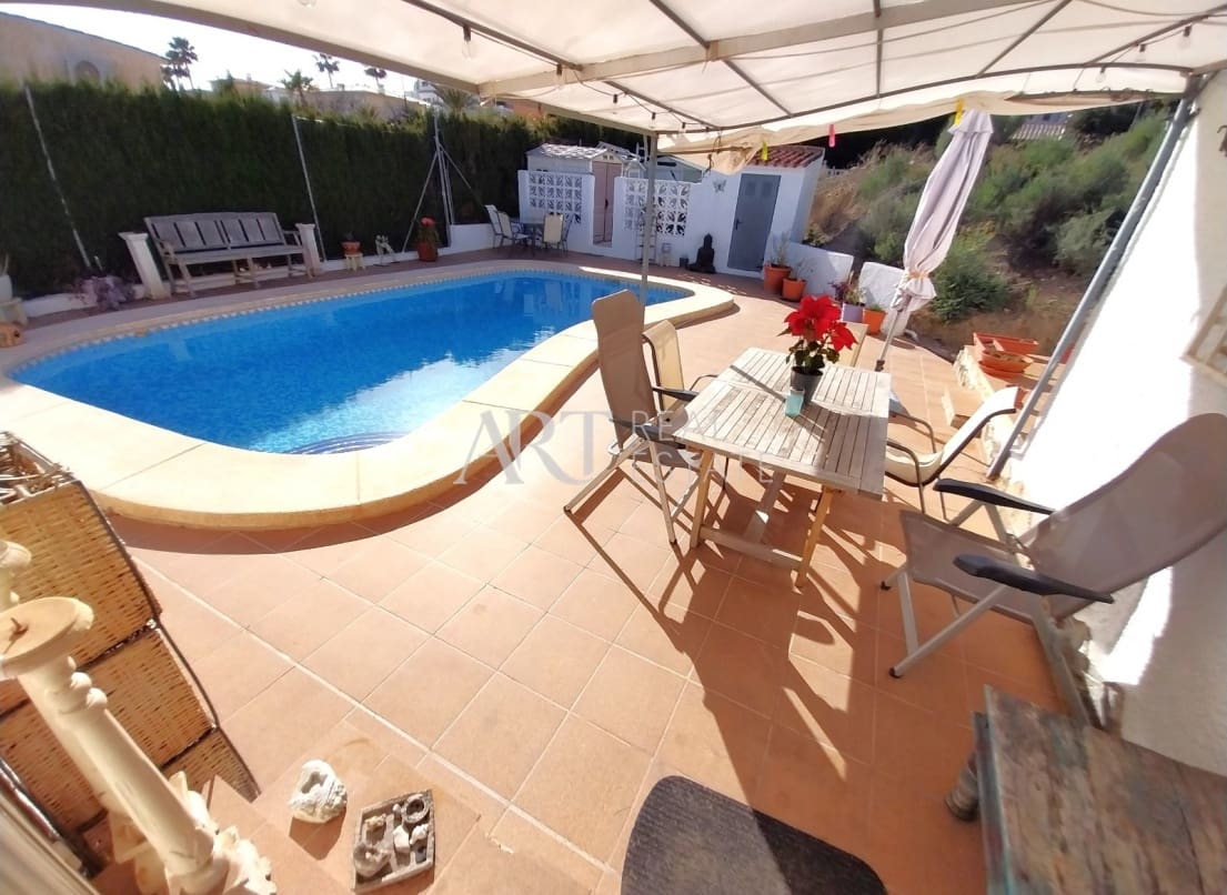 3 chambre Villa/Maison à vendre à La Nucia avec piscine - 395 000 € (Ref: 8785420)