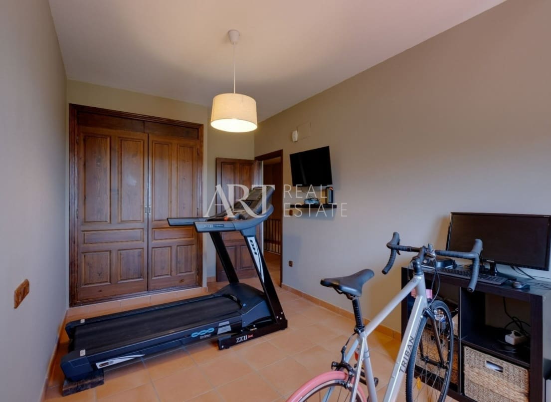 4 quarto Moradia para venda em Benimantell - 495 000 € (Ref: 8788637)