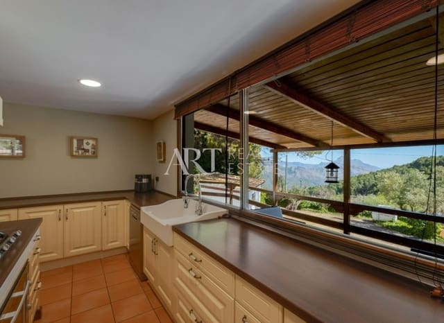 4 bedroom Villa for sale in Benimantell - € 495,000 (Ref: 8788637)