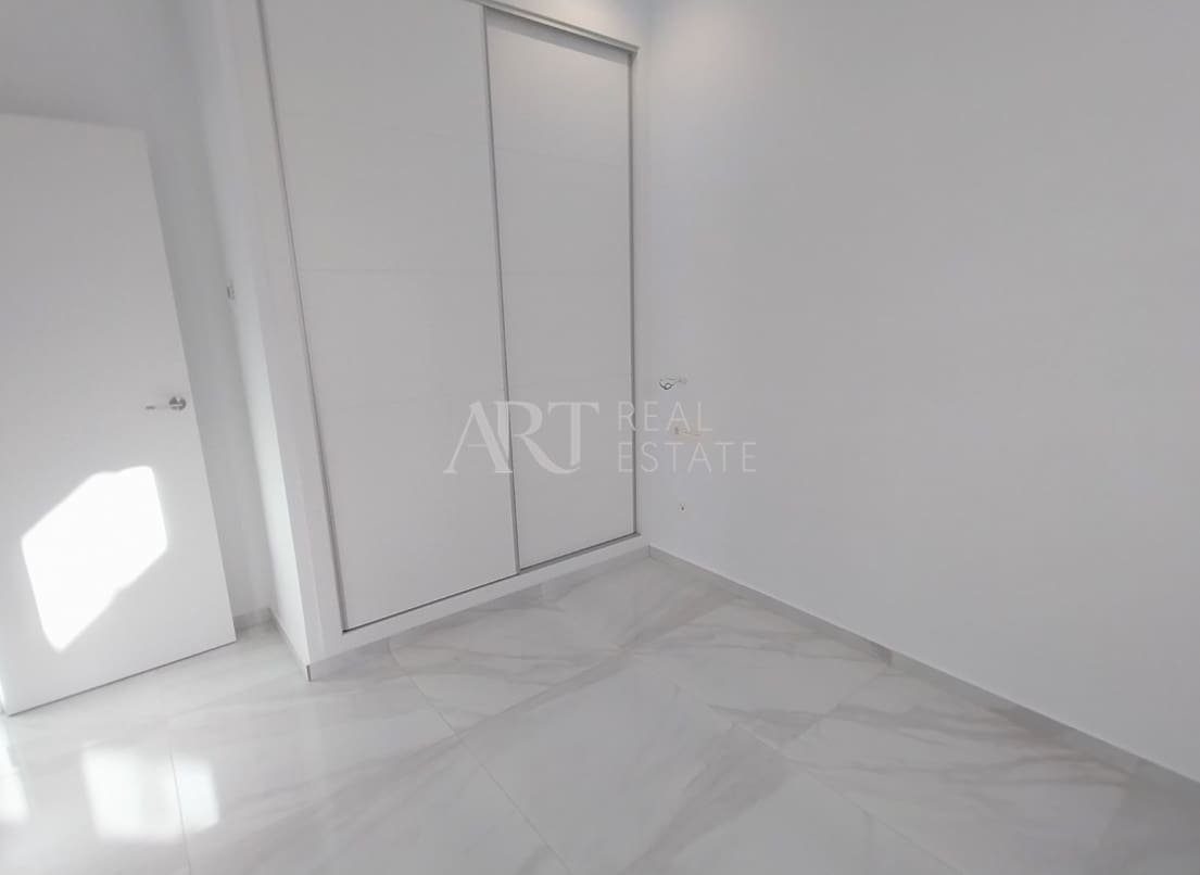 3 bedroom Villa for sale in Polop with pool - € 449,000 (Ref: 8800363)