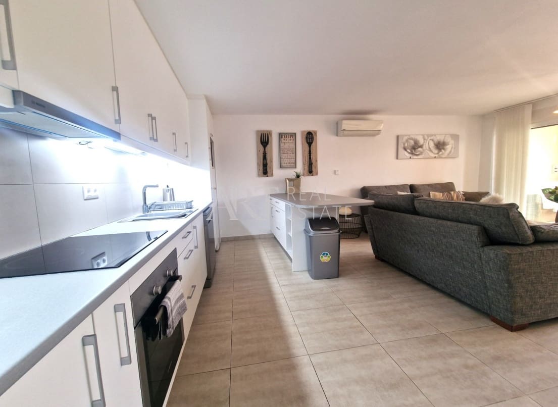 6 soveværelse Villa til salg i Alfaz del Pi / L'Alfas del Pi med swimmingpool - € 725.000 (Ref: 8830444)