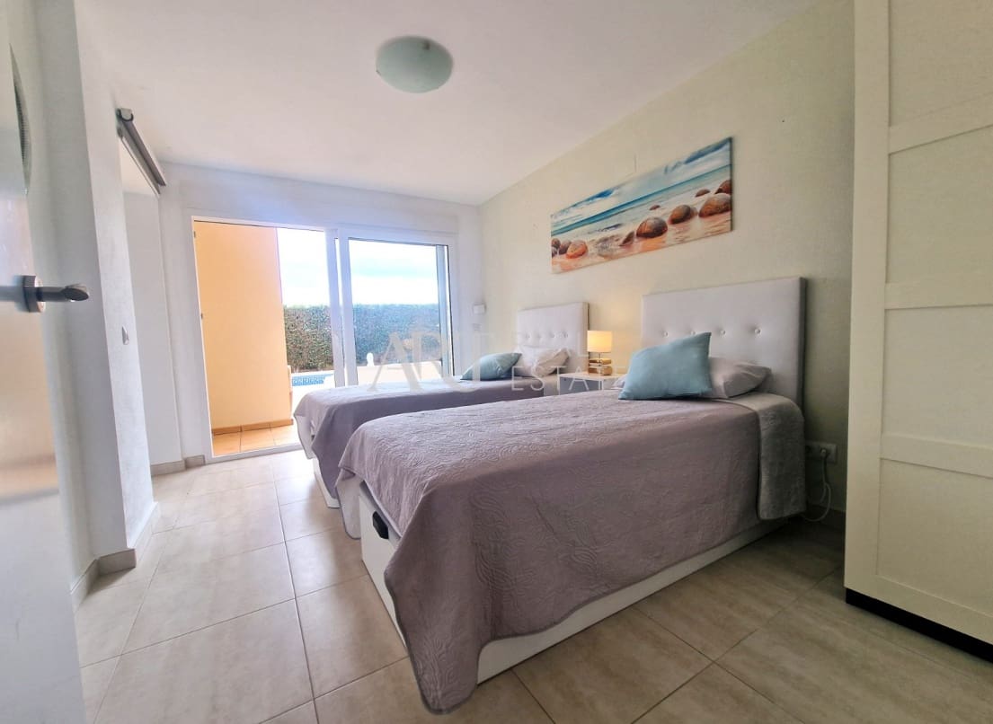 6 soveværelse Villa til salg i Alfaz del Pi / L'Alfas del Pi med swimmingpool - € 725.000 (Ref: 8830444)