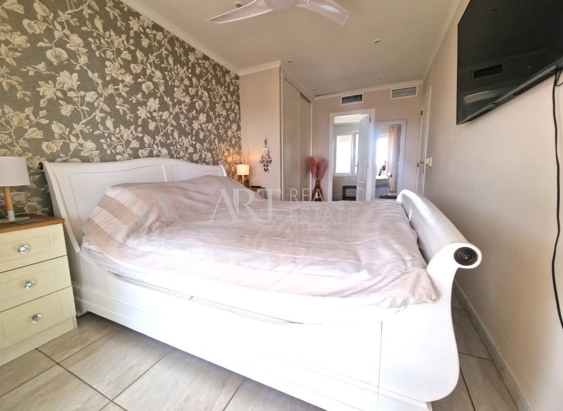 6 soveværelse Villa til salg i Alfaz del Pi / L'Alfas del Pi med swimmingpool - € 725.000 (Ref: 8830444)