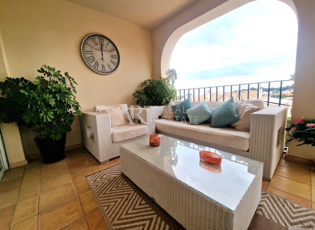 6 soveværelse Villa til salg i Alfaz del Pi / L'Alfas del Pi med swimmingpool - € 725.000 (Ref: 8830444)