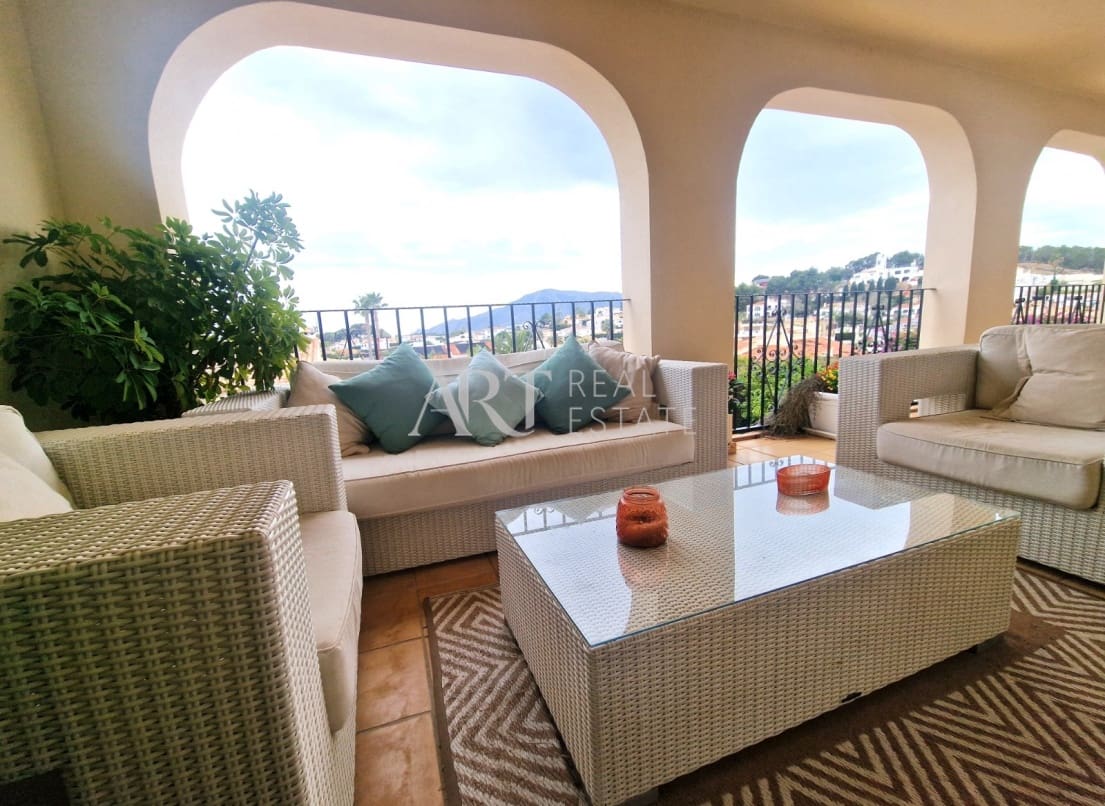 6 soveværelse Villa til salg i Alfaz del Pi / L'Alfas del Pi med swimmingpool - € 725.000 (Ref: 8830444)