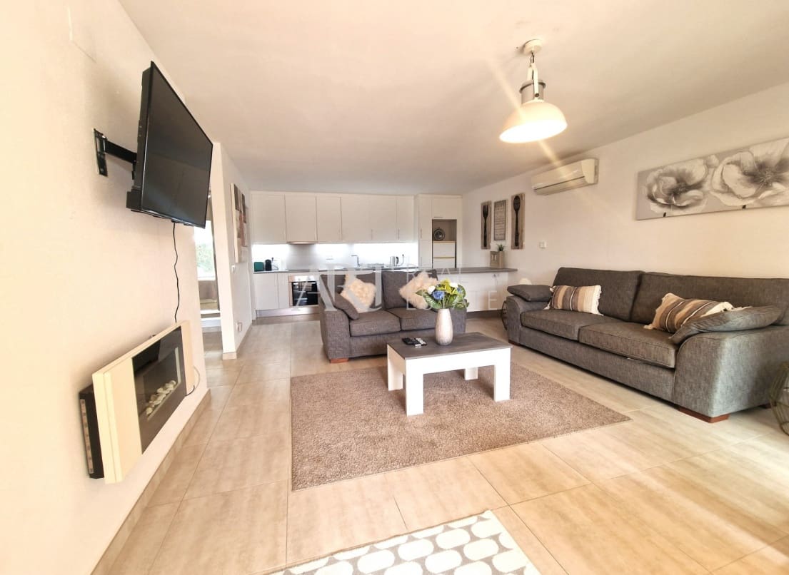 6 soveværelse Villa til salg i Alfaz del Pi / L'Alfas del Pi med swimmingpool - € 725.000 (Ref: 8830444)