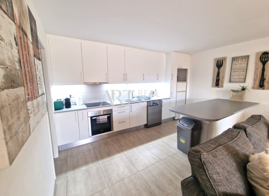 6 soveværelse Villa til salg i Alfaz del Pi / L'Alfas del Pi med swimmingpool - € 725.000 (Ref: 8830444)