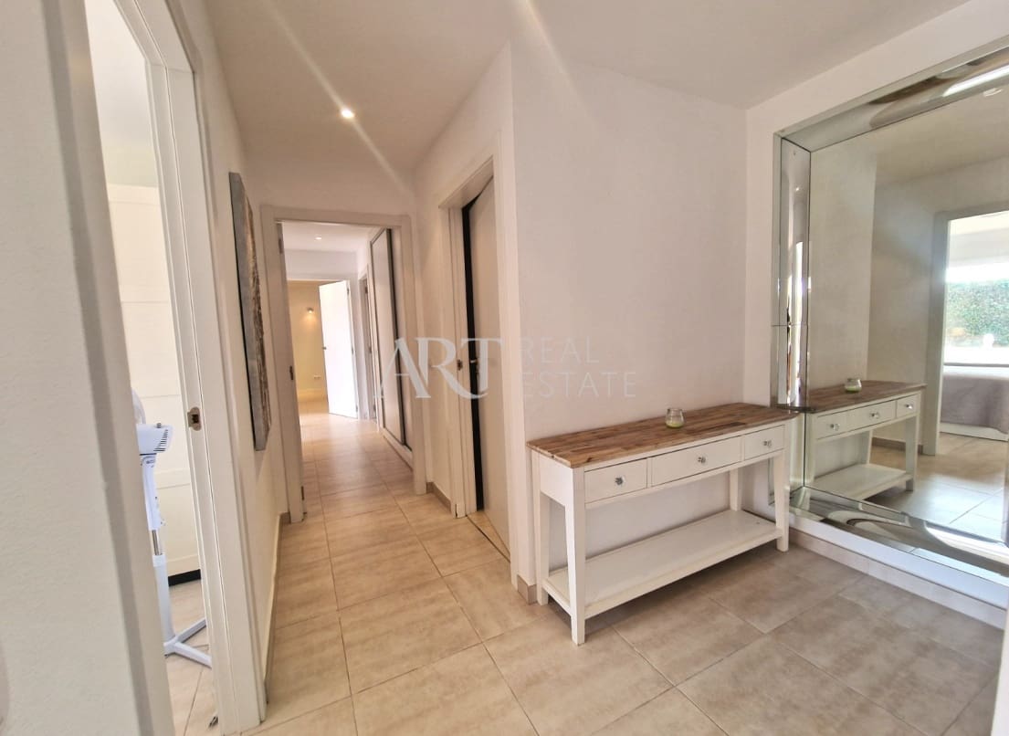 6 soveværelse Villa til salg i Alfaz del Pi / L'Alfas del Pi med swimmingpool - € 725.000 (Ref: 8830444)