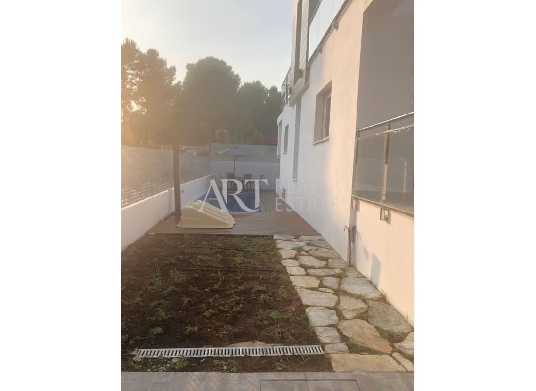 4 camera da letto Villa in vendita in La Nucia con piscina - 589.000 € (Rif: 8834998)