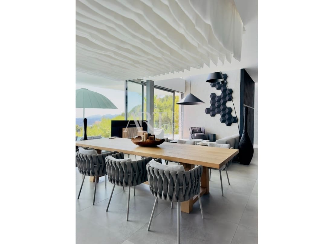 4 bedroom Villa for sale in Altea with pool garage - € 3,600,000 (Ref: 8861621)