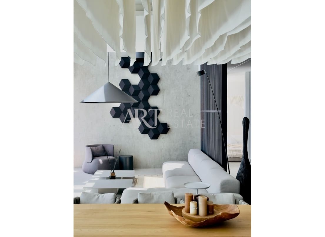 4 bedroom Villa for sale in Altea with pool garage - € 3,600,000 (Ref: 8861621)