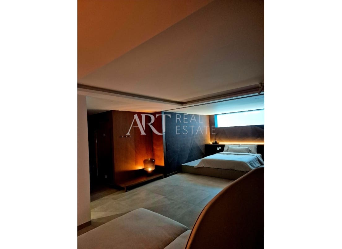 4 bedroom Villa for sale in Altea with pool garage - € 3,600,000 (Ref: 8861621)