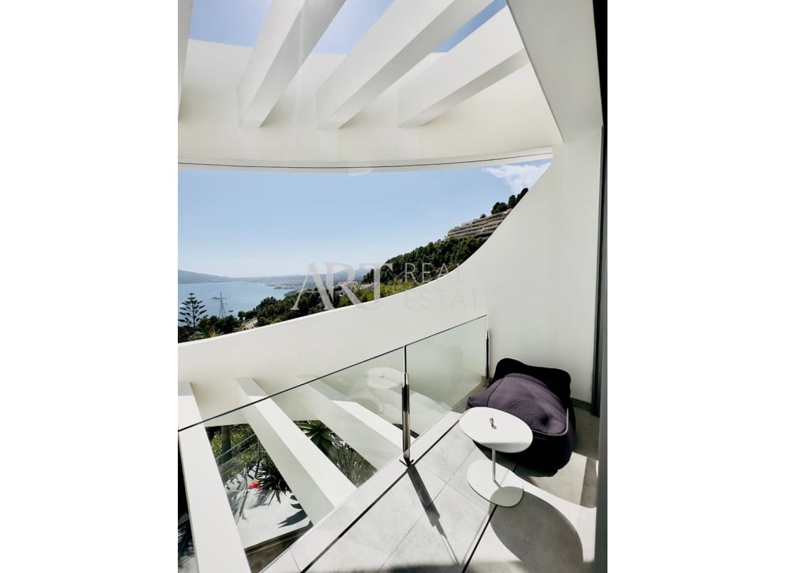 4 bedroom Villa for sale in Altea with pool garage - € 3,600,000 (Ref: 8861621)