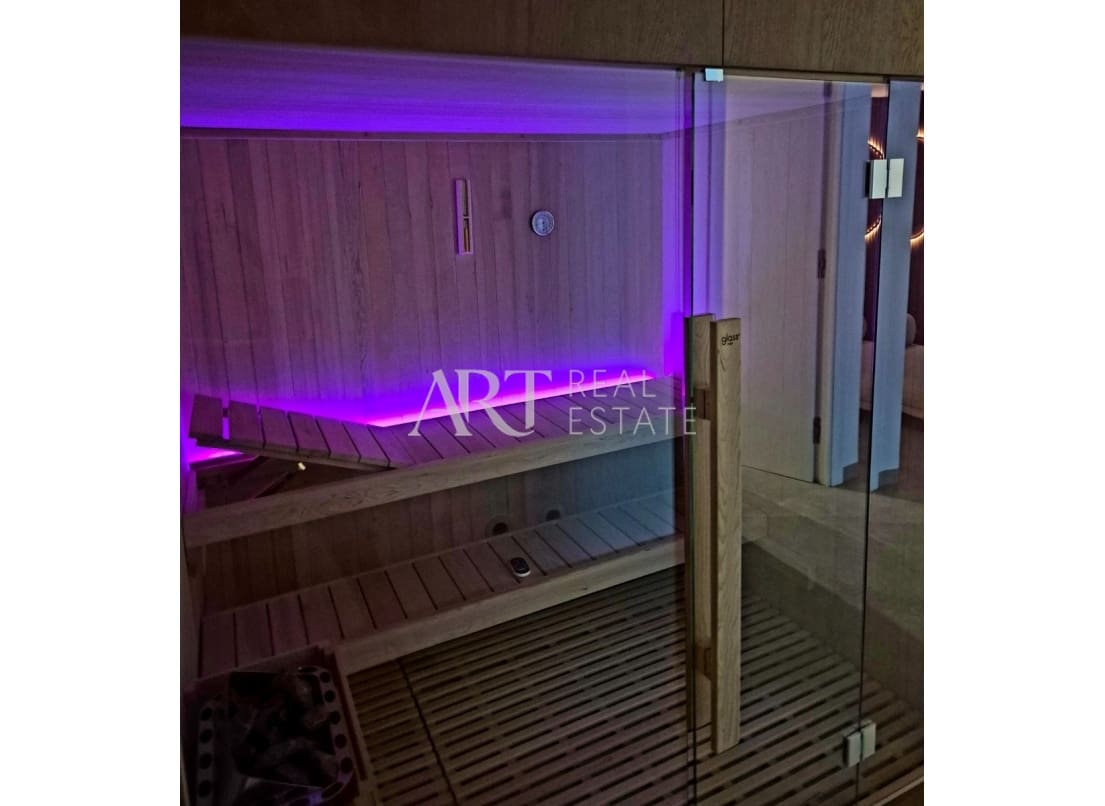 4 bedroom Villa for sale in Altea with pool garage - € 3,600,000 (Ref: 8861621)