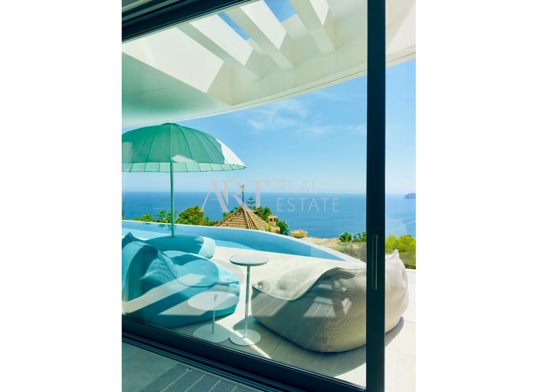 4 bedroom Villa for sale in Altea with pool garage - € 3,600,000 (Ref: 8861621)