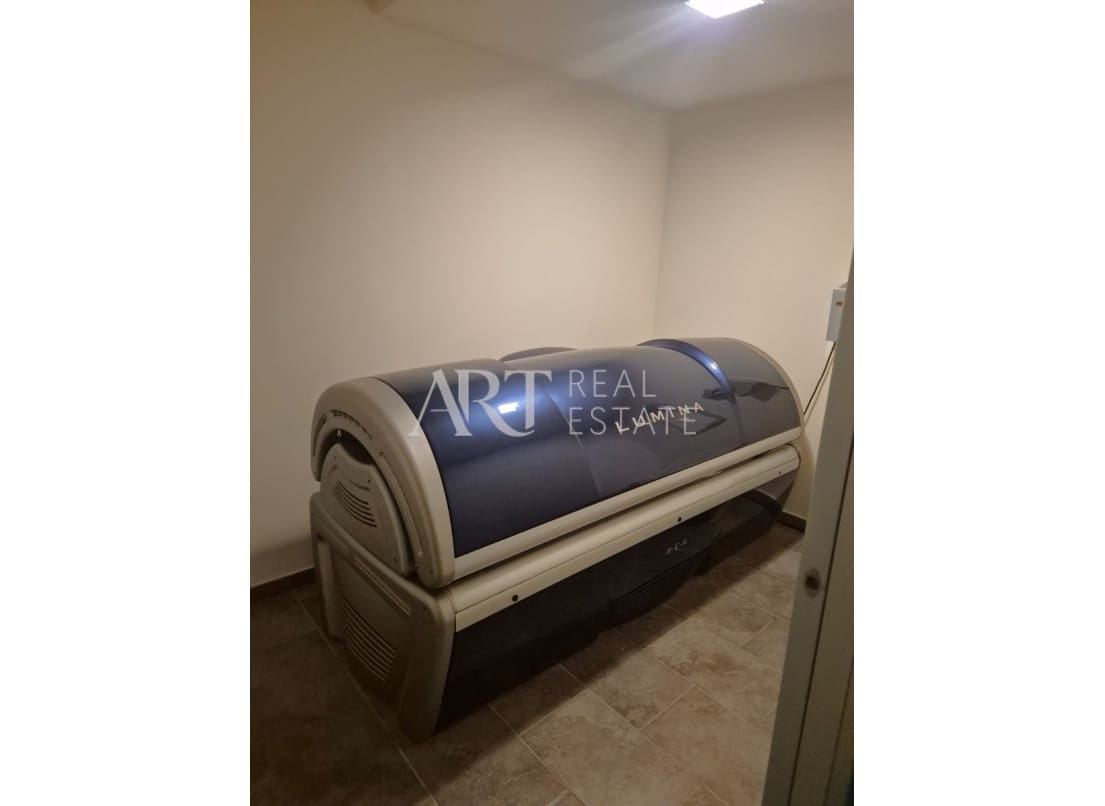 1 bedroom Commercial for sale in Finestrat with pool - € 1,995,000 (Ref: 8861845)