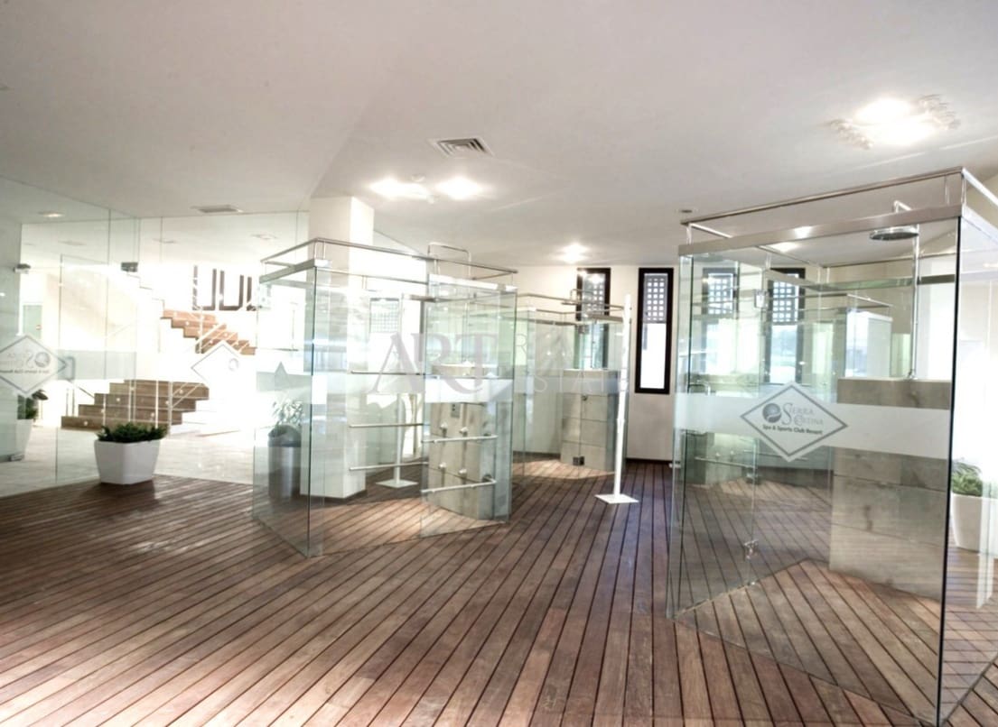 1 bedroom Commercial for sale in Finestrat with pool - € 1,995,000 (Ref: 8861845)