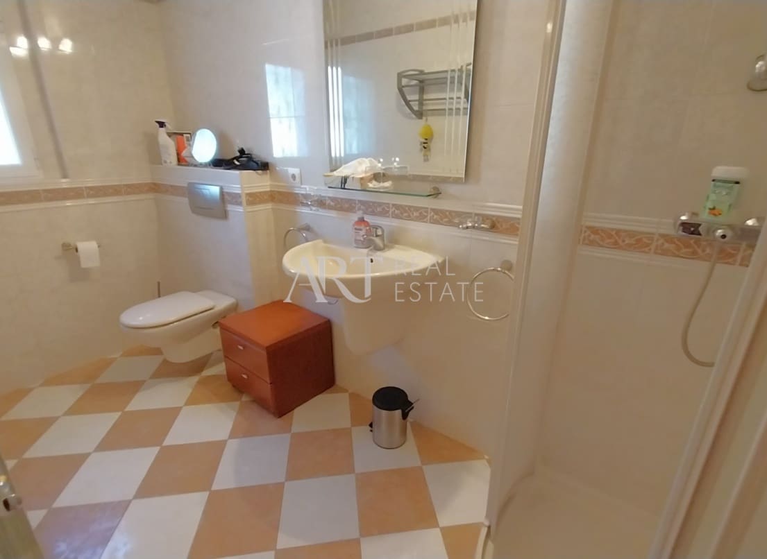 5 chambre Villa/Maison à vendre à La Nucia avec piscine garage - 795 000 € (Ref: 8880448)