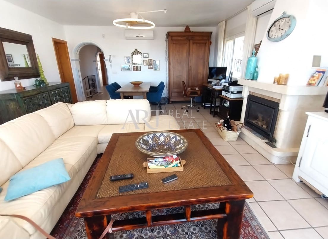 5 chambre Villa/Maison à vendre à La Nucia avec piscine garage - 795 000 € (Ref: 8880448)