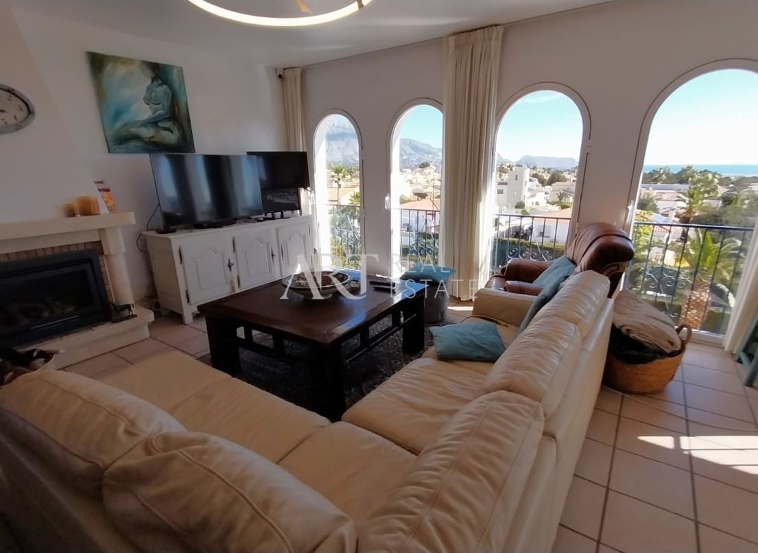 5 chambre Villa/Maison à vendre à La Nucia avec piscine garage - 795 000 € (Ref: 8880448)