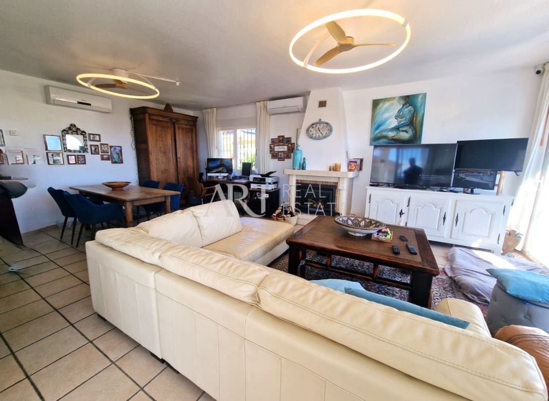 5 chambre Villa/Maison à vendre à La Nucia avec piscine garage - 795 000 € (Ref: 8880448)