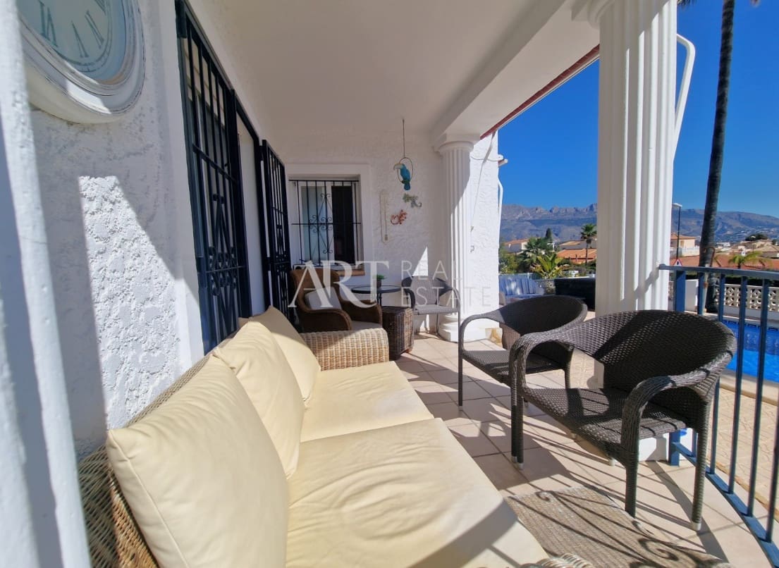 5 chambre Villa/Maison à vendre à La Nucia avec piscine garage - 795 000 € (Ref: 8880448)