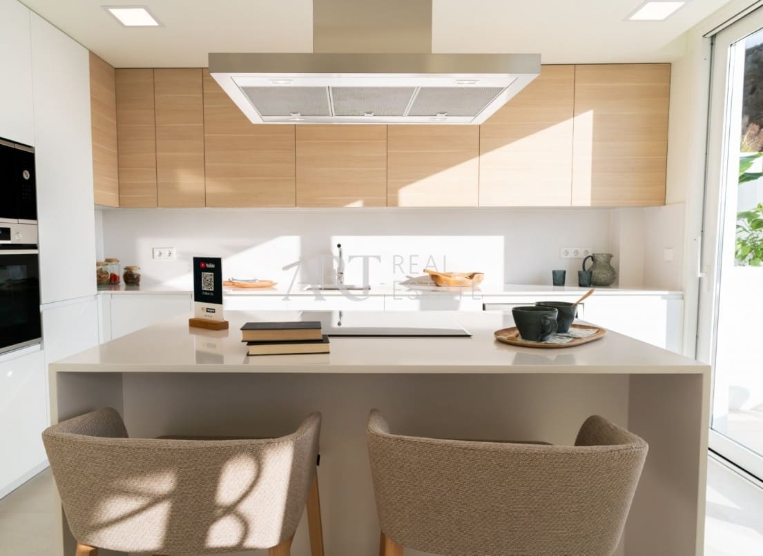 4 chambre Villa/Maison à vendre à Altea avec piscine garage - 1 095 000 € (Ref: 8881051)