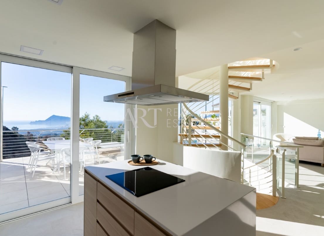 4 chambre Villa/Maison à vendre à Altea avec piscine garage - 1 095 000 € (Ref: 8881051)