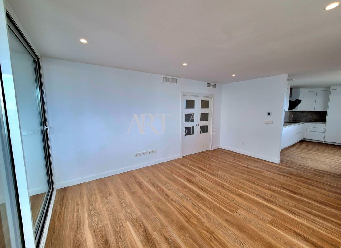 3 soveværelse Lejlighed til salg i Benidorm med swimmingpool - € 915.000 (Ref: 8924571)