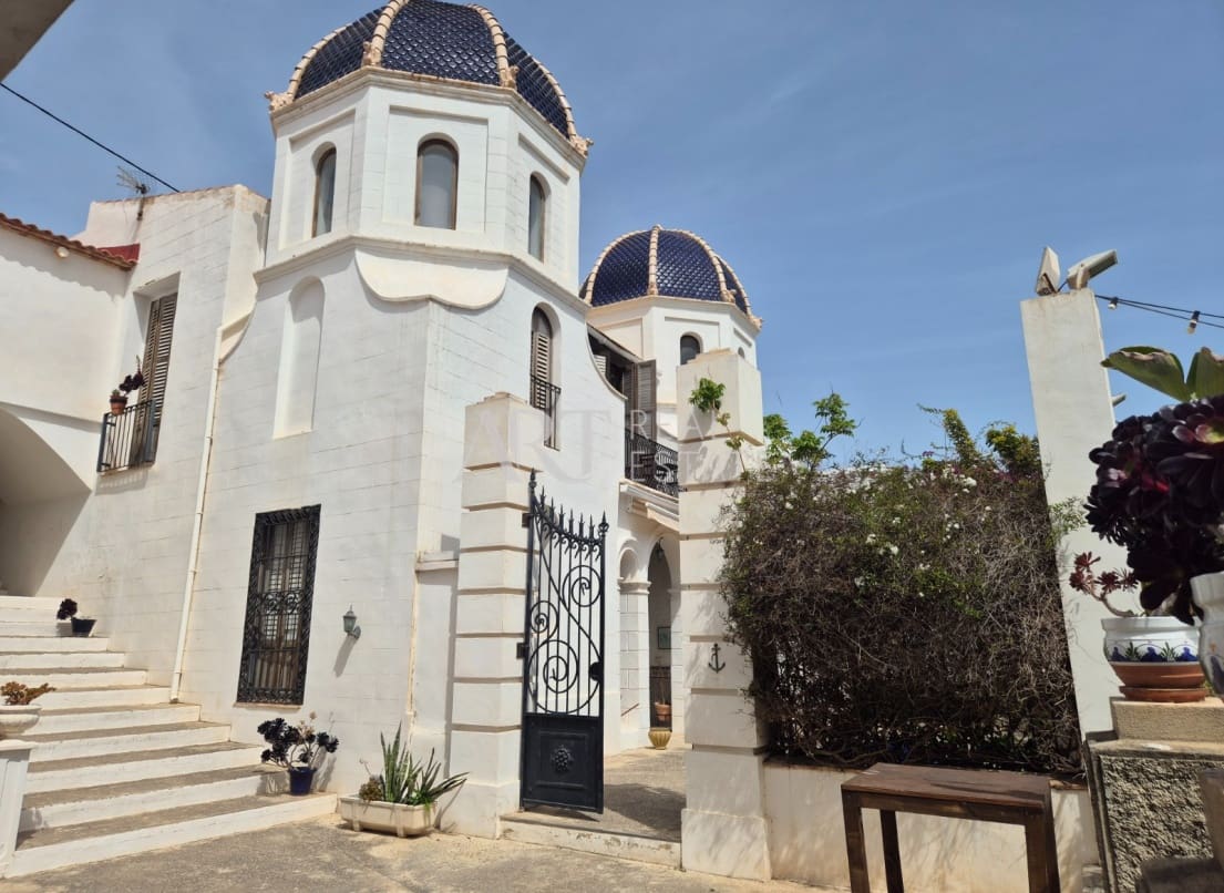 7 slaapkamer Villa te koop in Altea met zwembad garage - € 2.000.000 (Ref: 8927049)