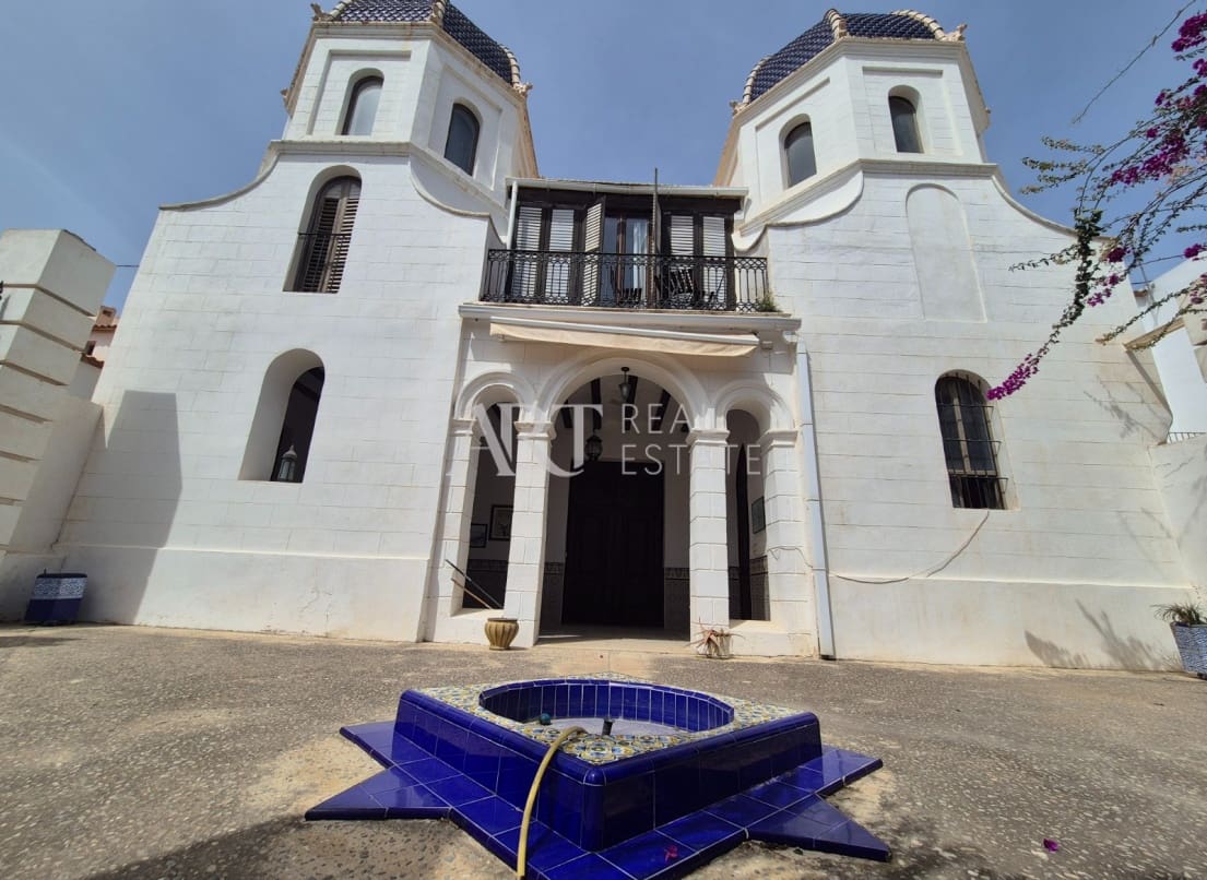 7 slaapkamer Villa te koop in Altea met zwembad garage - € 2.000.000 (Ref: 8927049)