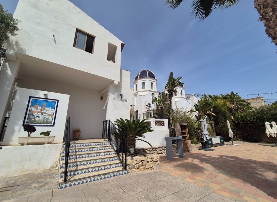 7 slaapkamer Villa te koop in Altea met zwembad garage - € 2.000.000 (Ref: 8927049)