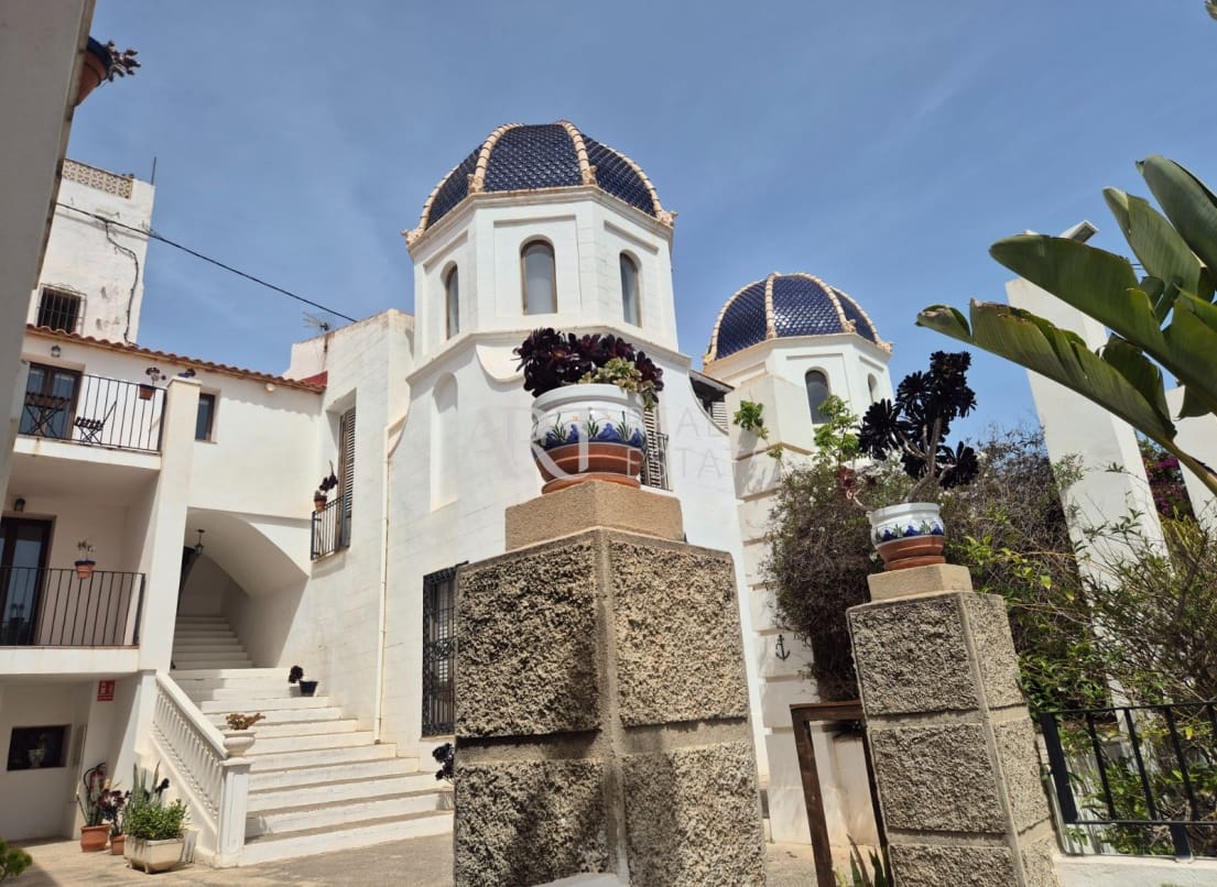 7 slaapkamer Villa te koop in Altea met zwembad garage - € 2.000.000 (Ref: 8927049)