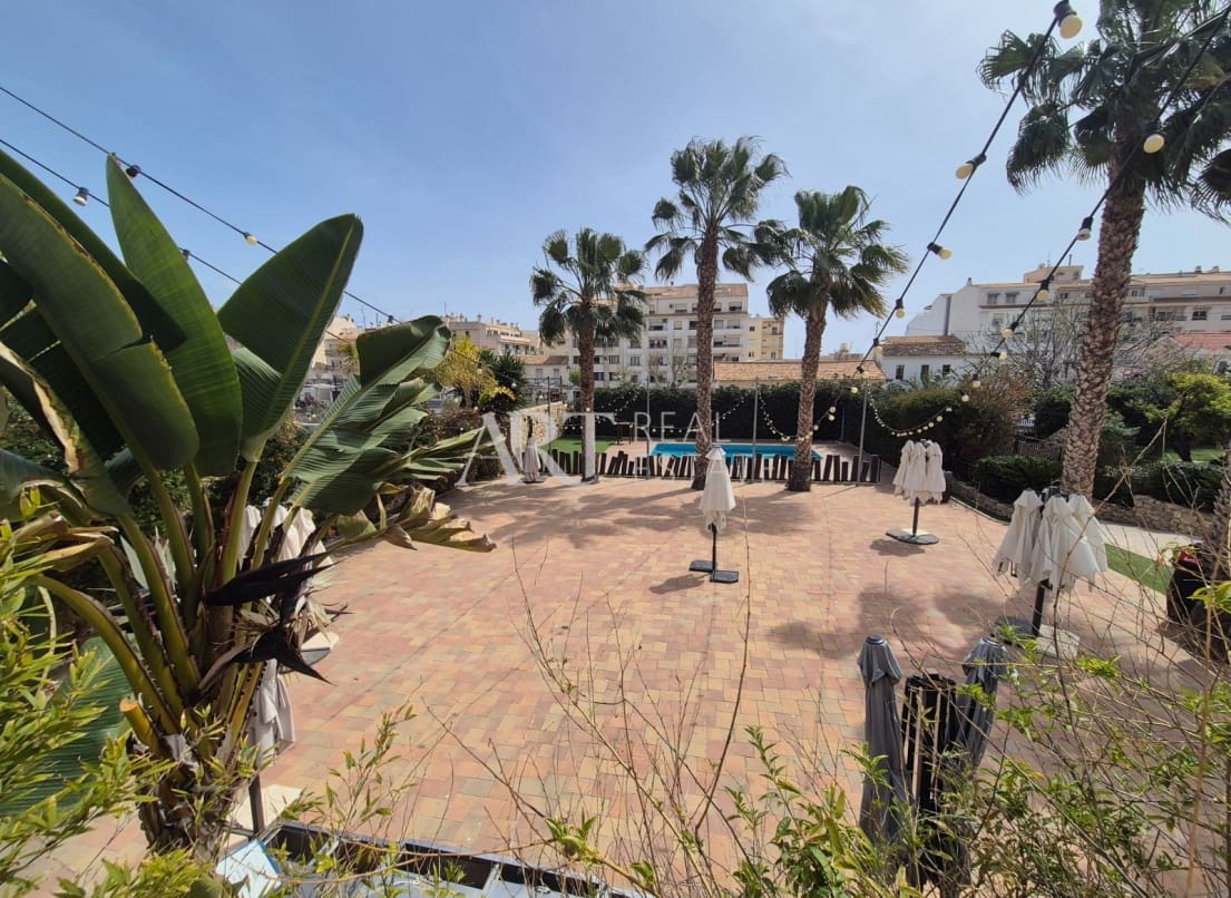 7 slaapkamer Villa te koop in Altea met zwembad garage - € 2.000.000 (Ref: 8927049)